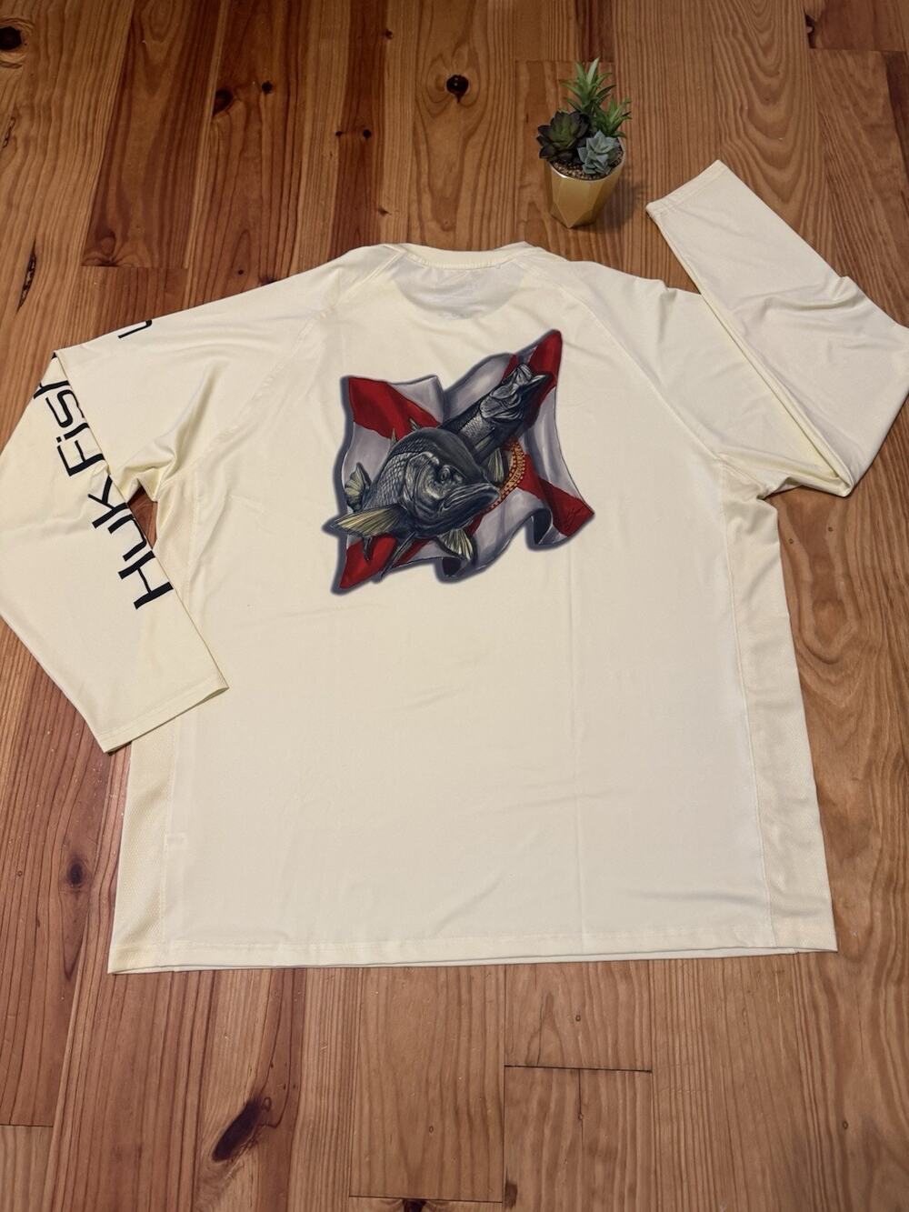Huk Fishing Shirt Men's 2XL Pursuit Gettin' Fat LS Shirt Redfish Flag NWOT